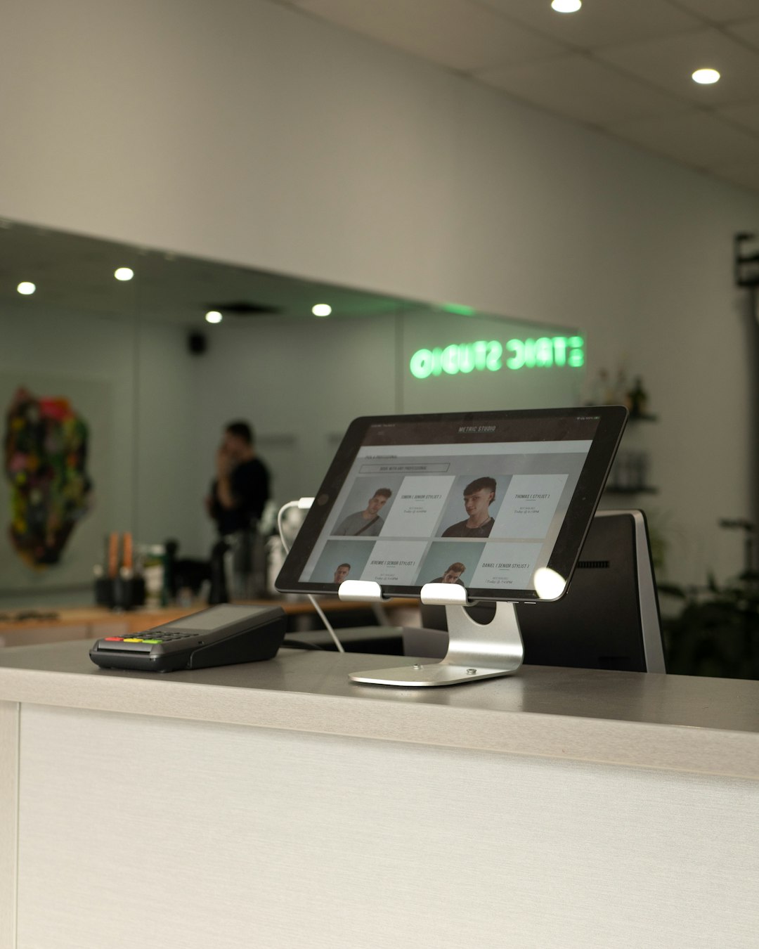 a-laptop-computer-sitting-on-top-of-a-counter-byyicigdty0